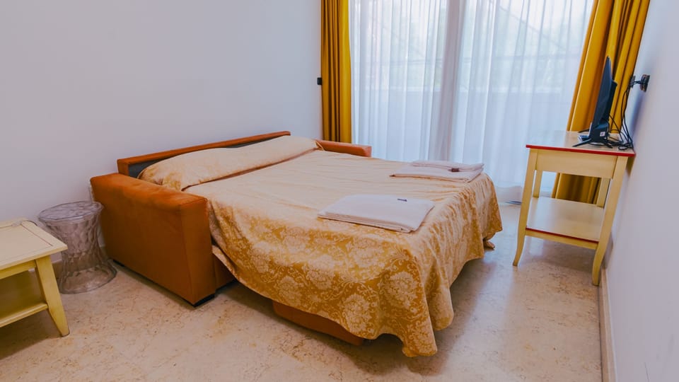 House | 1 bedroom