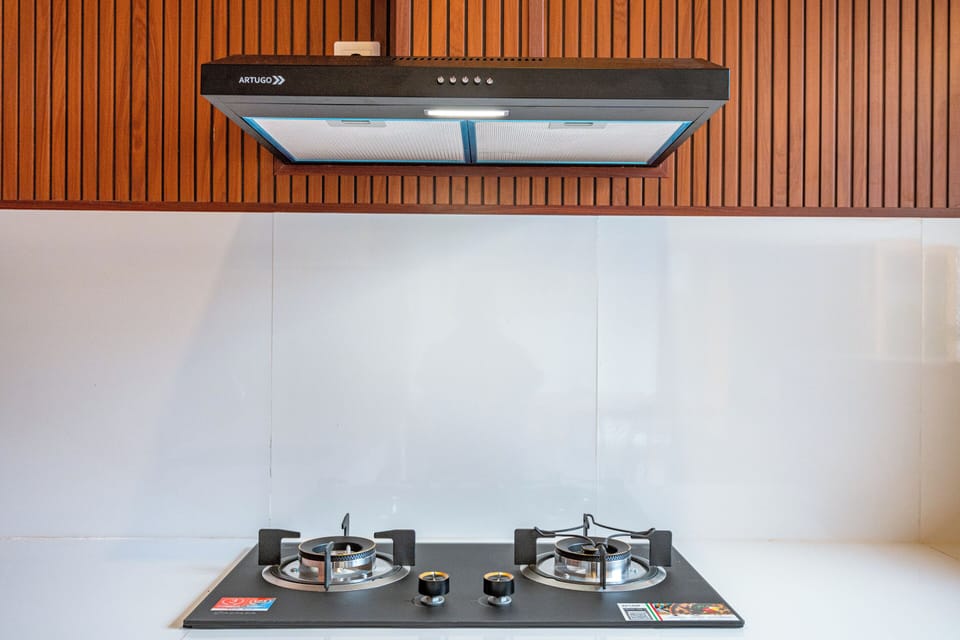 Premier Villa, Pool View | Private kitchen