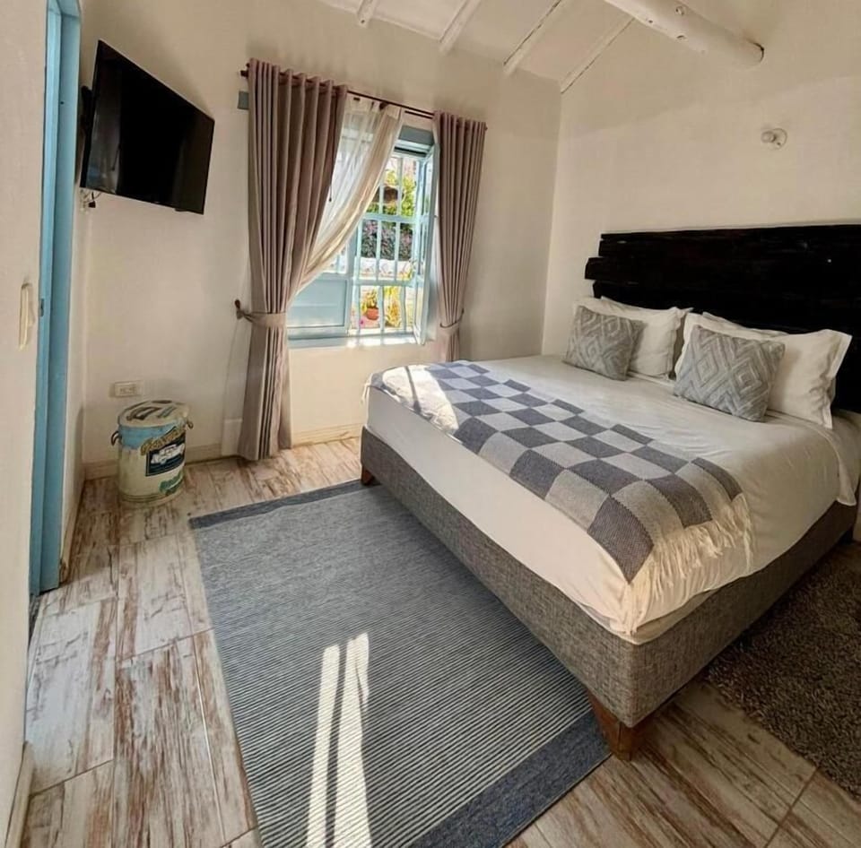 Double Room | WiFi (free)
