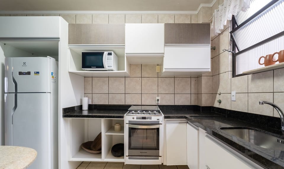 Basic Apartment | Private kitchen