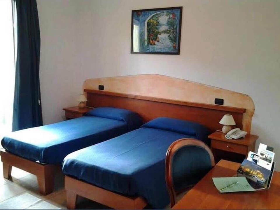 In-room safe, blackout drapes, iron/ironing board, WiFi (free)