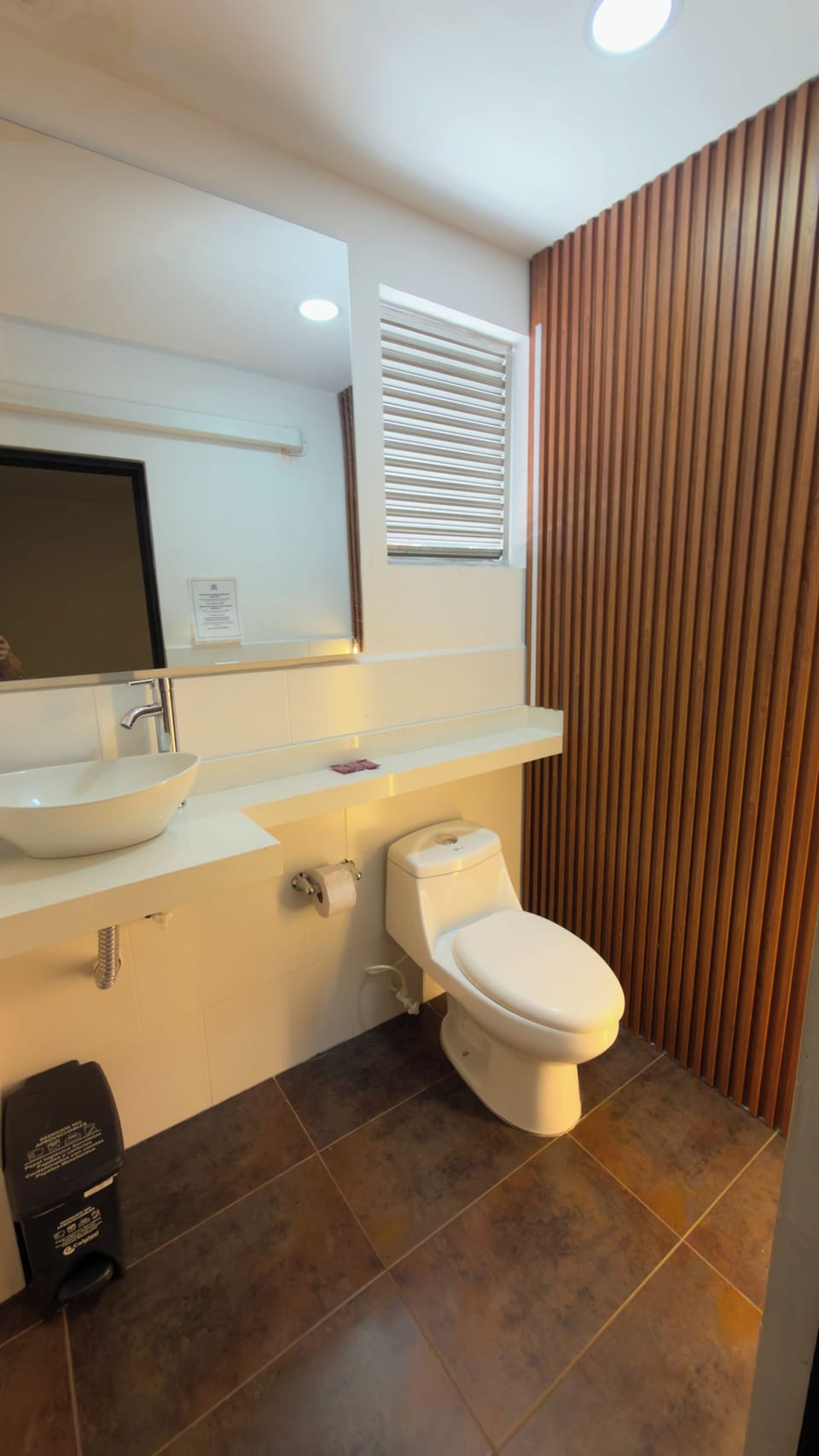 Classic Quadruple Room | Bathroom | Shower, towels, soap, toilet paper