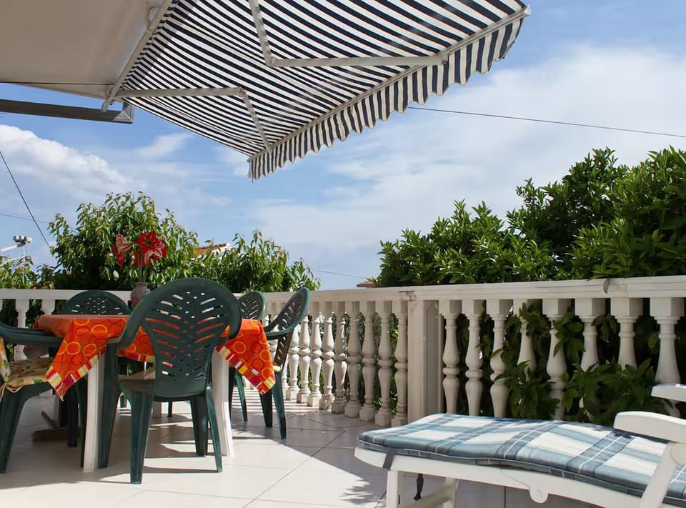 Apartment (Four Bedroom Apartment with Sea View ) | Terrace/patio