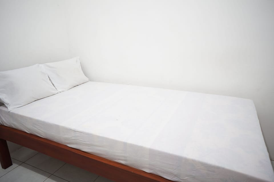 Deluxe Double Room | WiFi (free), bed sheets