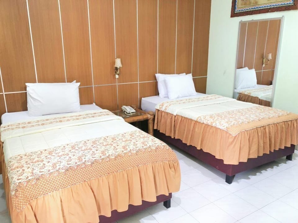 Superior Cottage, Patio, Pool View | Desk, laptop workspace, WiFi (free)