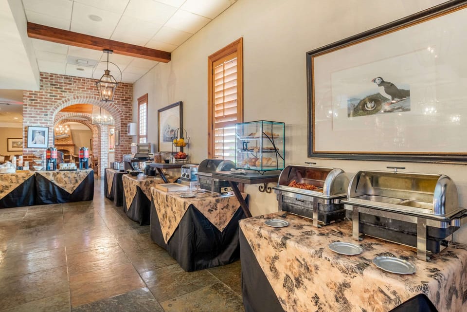 Free daily full breakfast