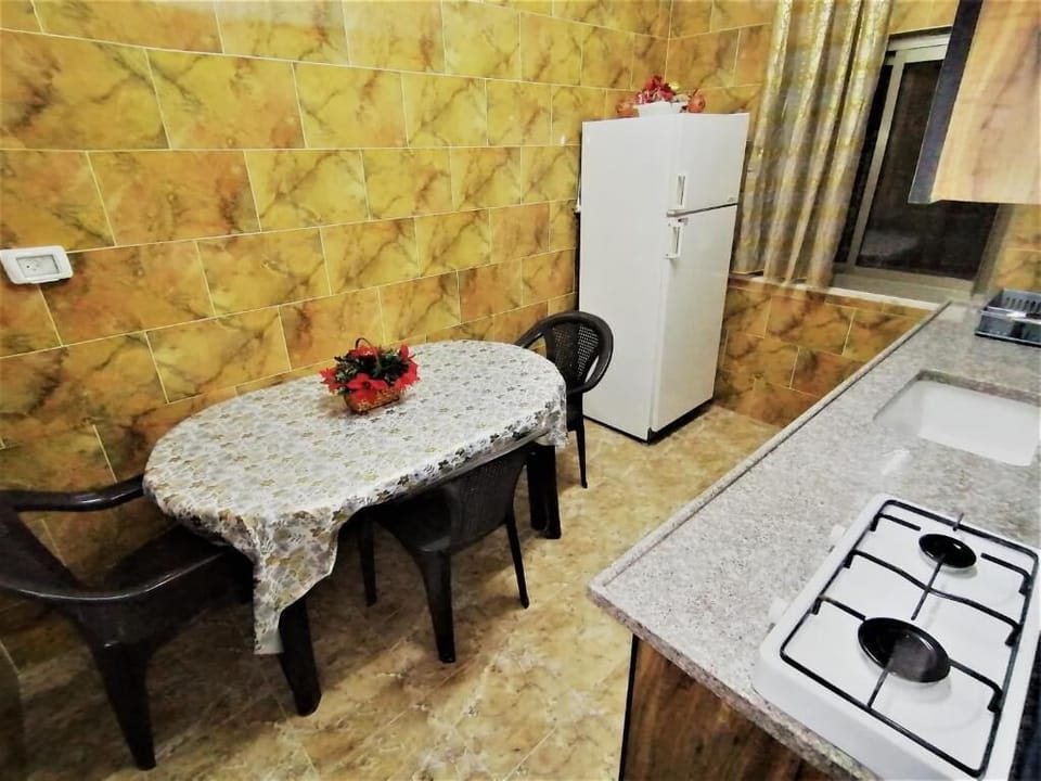 Classic Shared Dormitory, City View | Private kitchen | Shared fridge