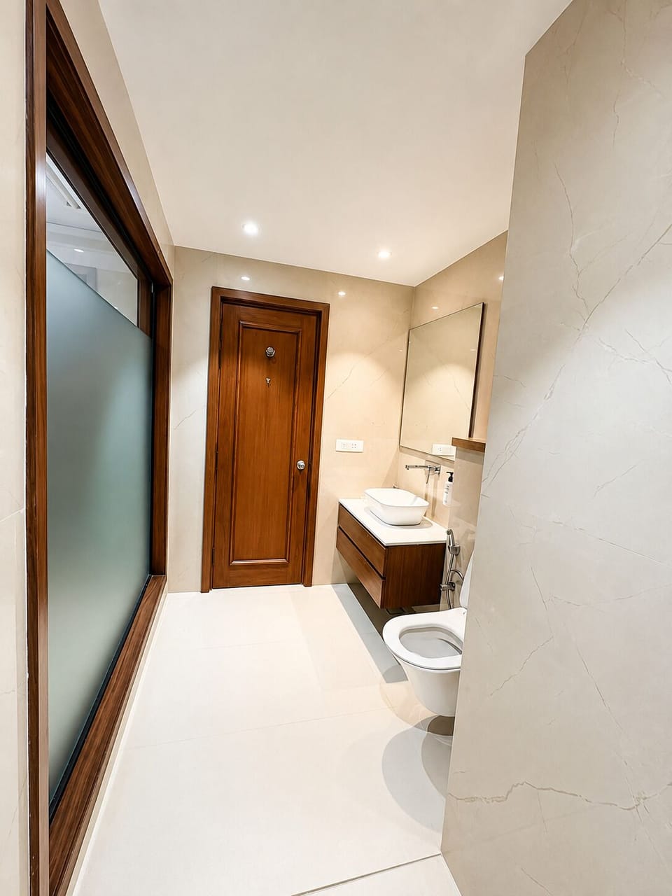 Designer toiletries, slippers, towels, soap