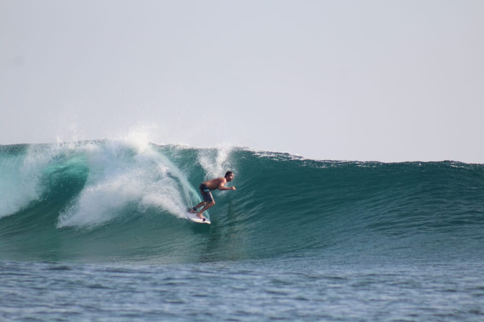 Surfing/boogie boarding