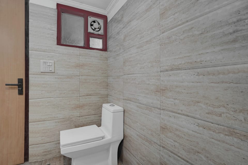 Classic Room | Bathroom