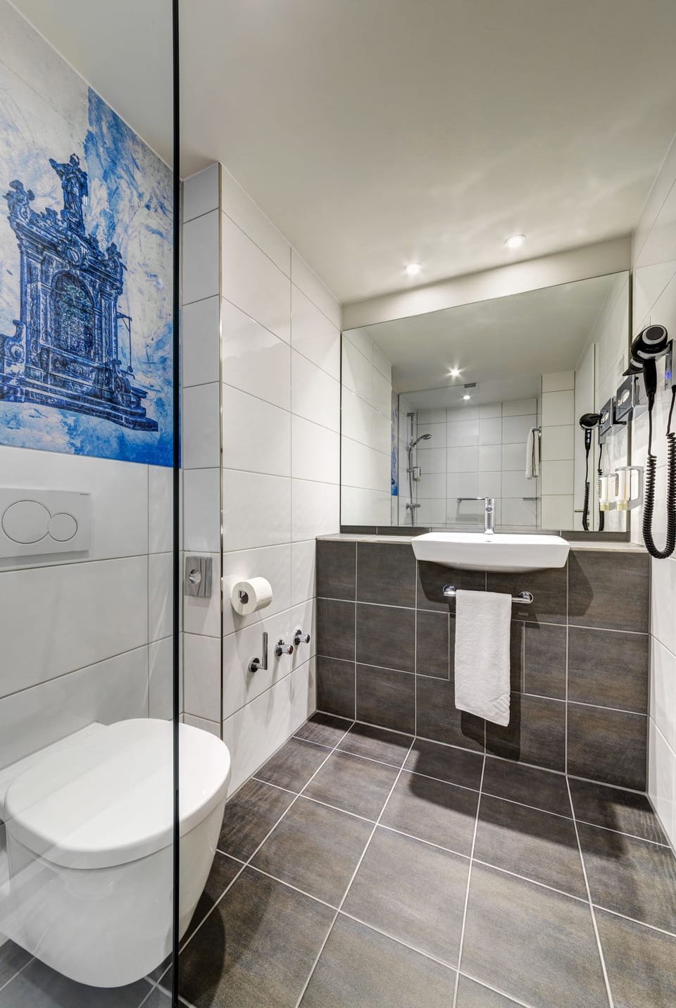 Shower, eco-friendly toiletries, hair dryer, towels