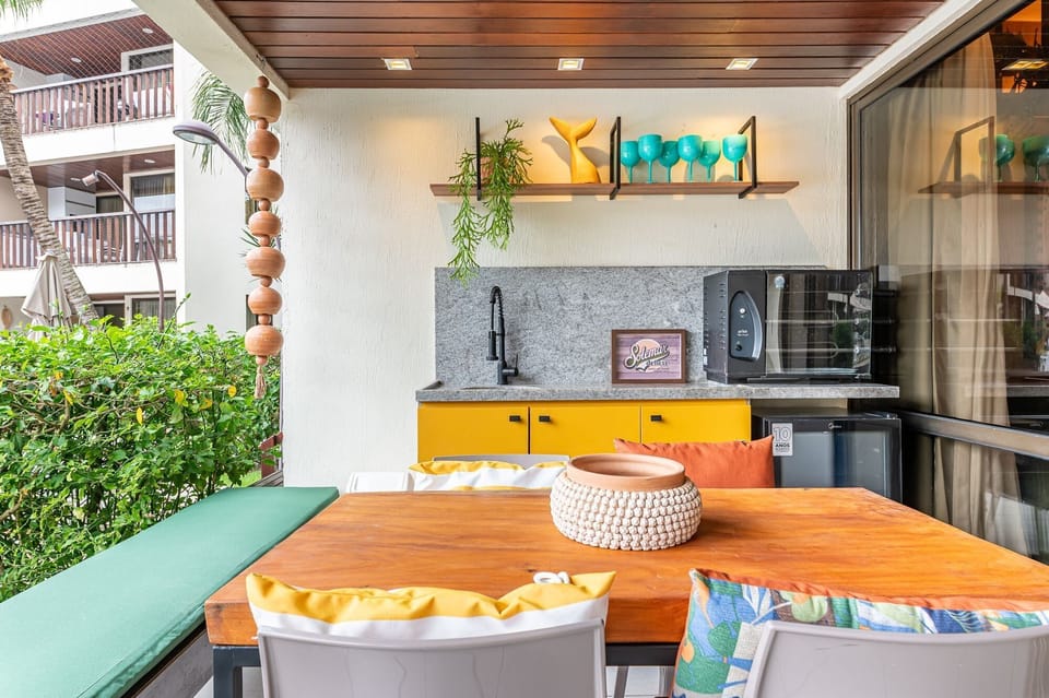 Deluxe Apartment | Outdoor dining
