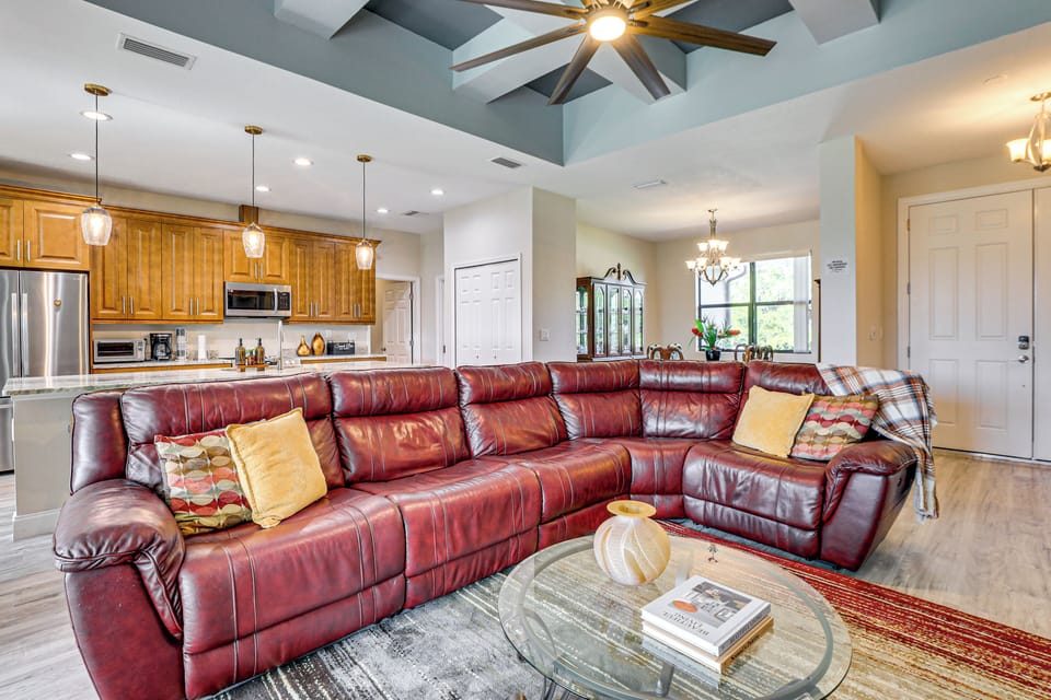 House (3 Bedrooms) | Front of property