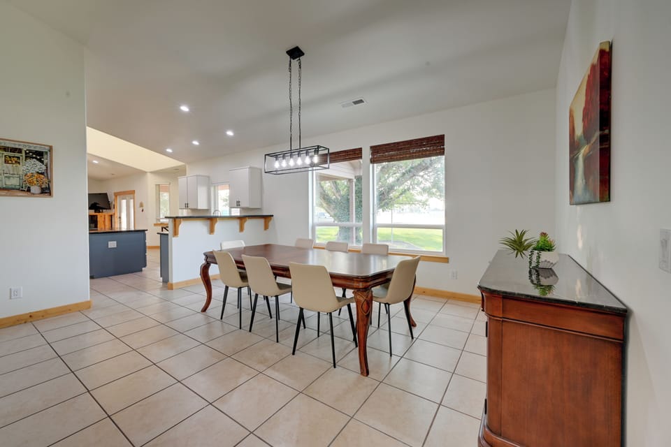 House (3 Bedrooms) | Interior