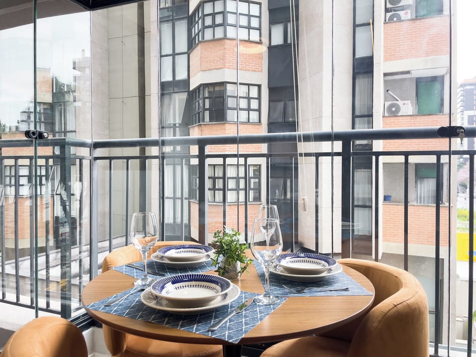 Studio | Dining