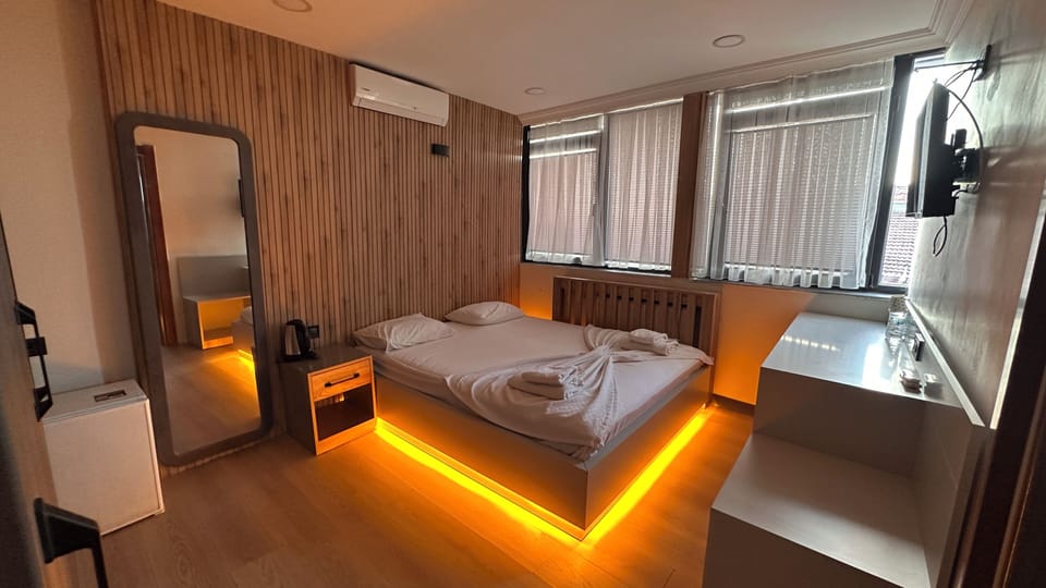 Family Quadruple Room, City View | In-room safe, desk, WiFi (free)