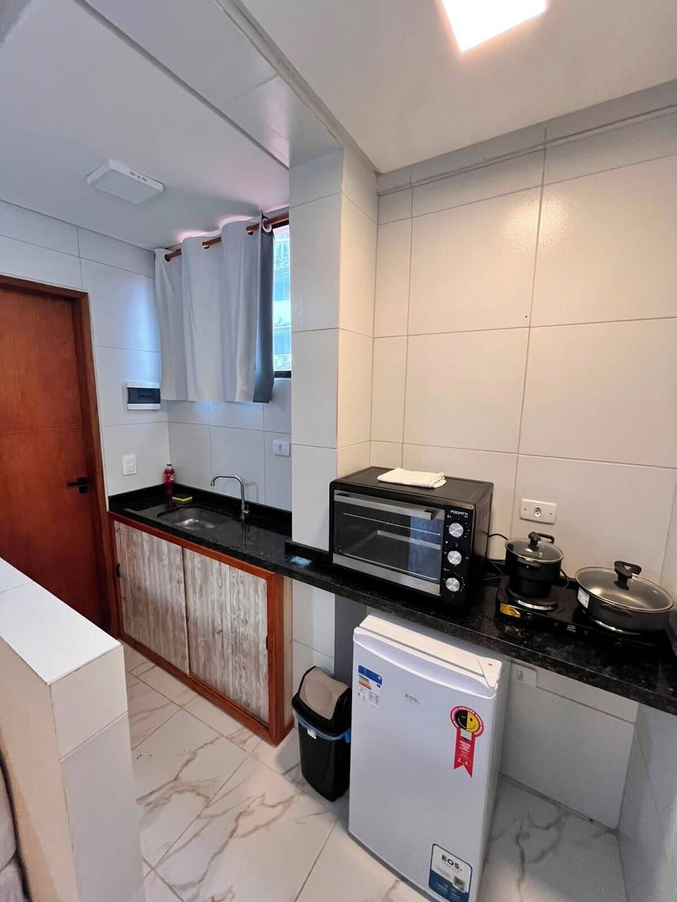 Basic Apartment, Kitchenette | Private kitchen
