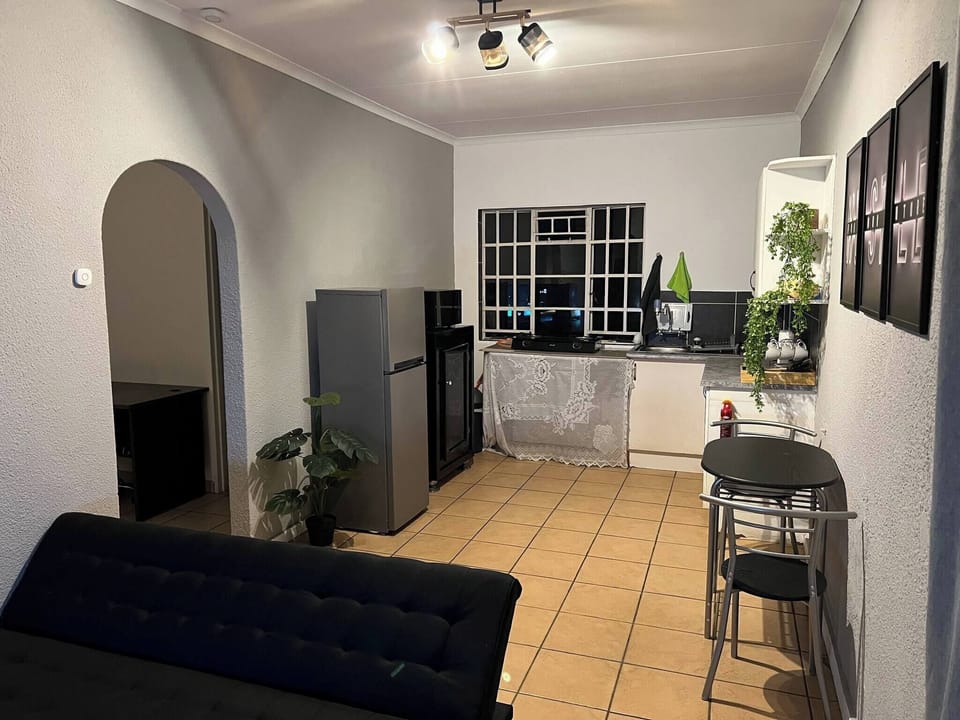 Apartment, 1 Bedroom | Living area