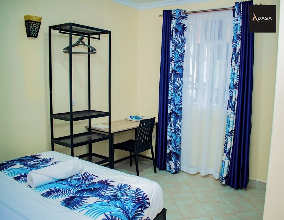 Standard Double Room | WiFi (free), individually decorated, individually furnished, bed sheets