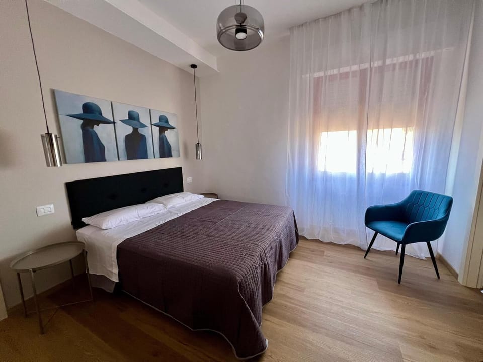 Classic Double Room, 1 Queen Bed | Minibar, blackout drapes, soundproofing, WiFi (free)