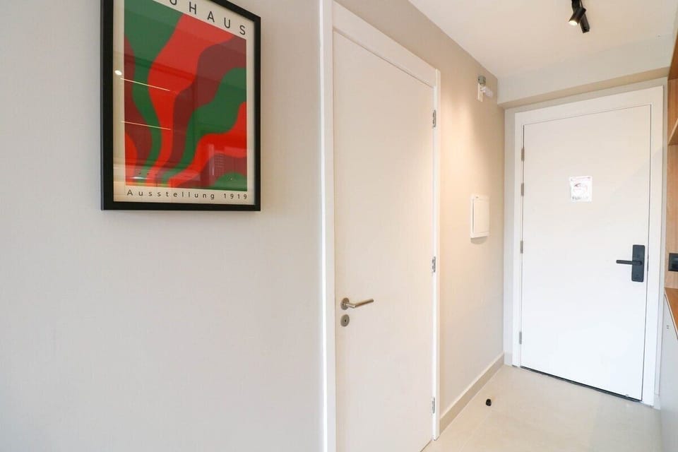 Basic Apartment | Interior