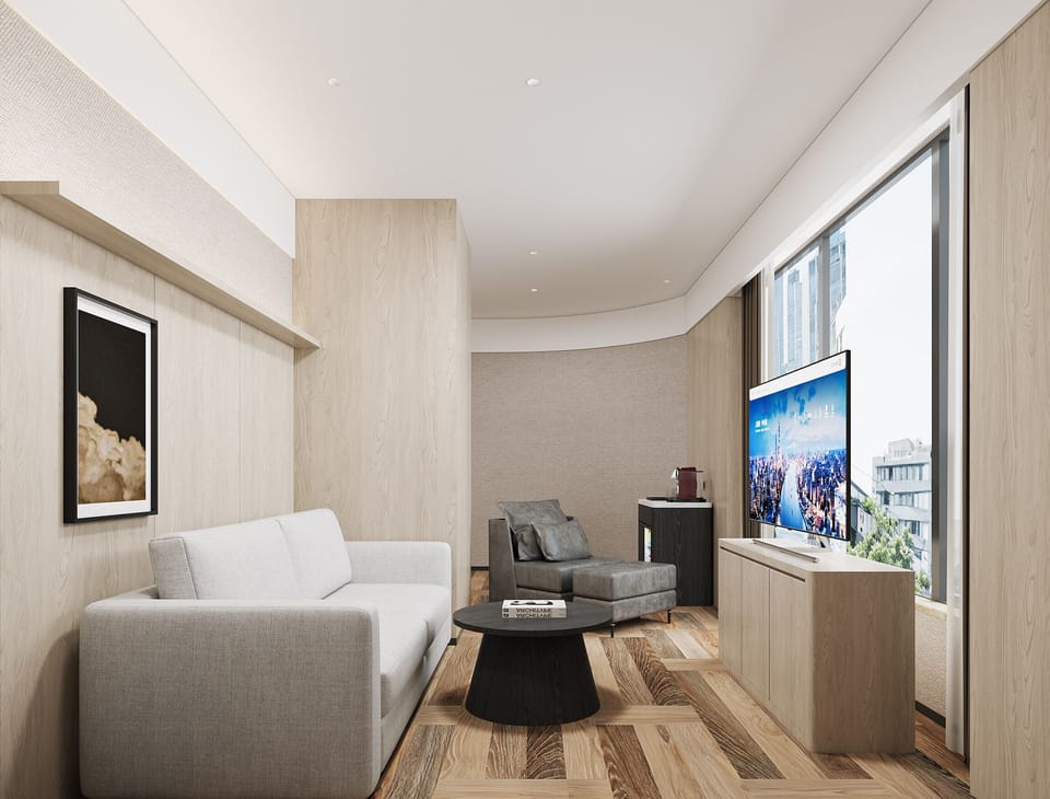 Family Suite, City View | Living area