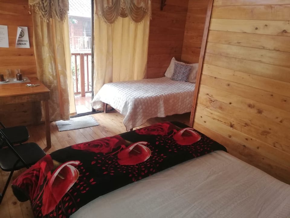 Basic Cabin, Balcony | Desk, WiFi (free)