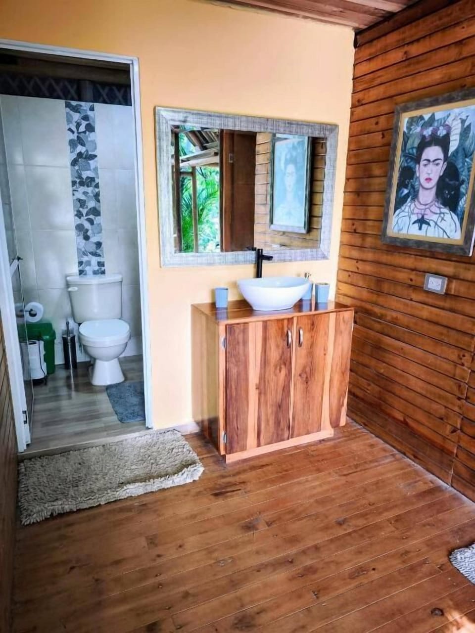 Twin Room, Balcony | Bathroom