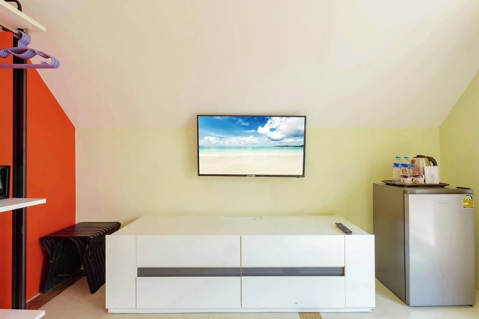 Villa, 4 Bedrooms, Smoking, Balcony | Interior