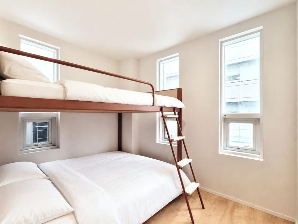 Standard Quadruple Room | WiFi (free), bed sheets