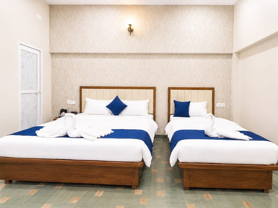 Deluxe Triple Room | Premium bedding, desk, laptop workspace, soundproofing