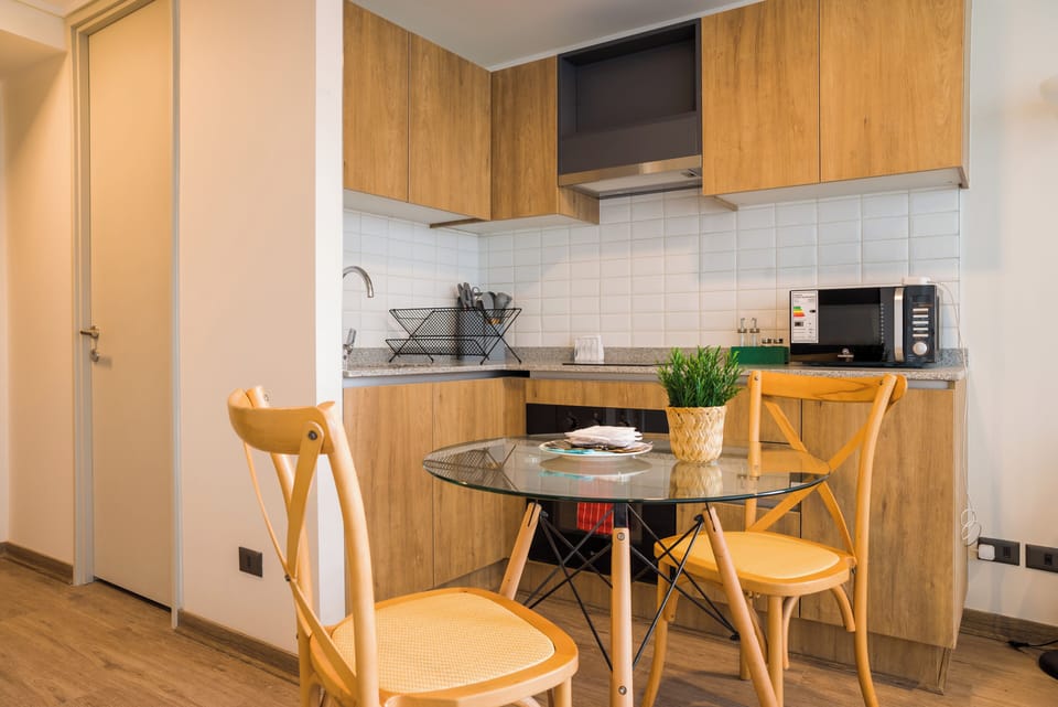 Standard Apartment | Dining