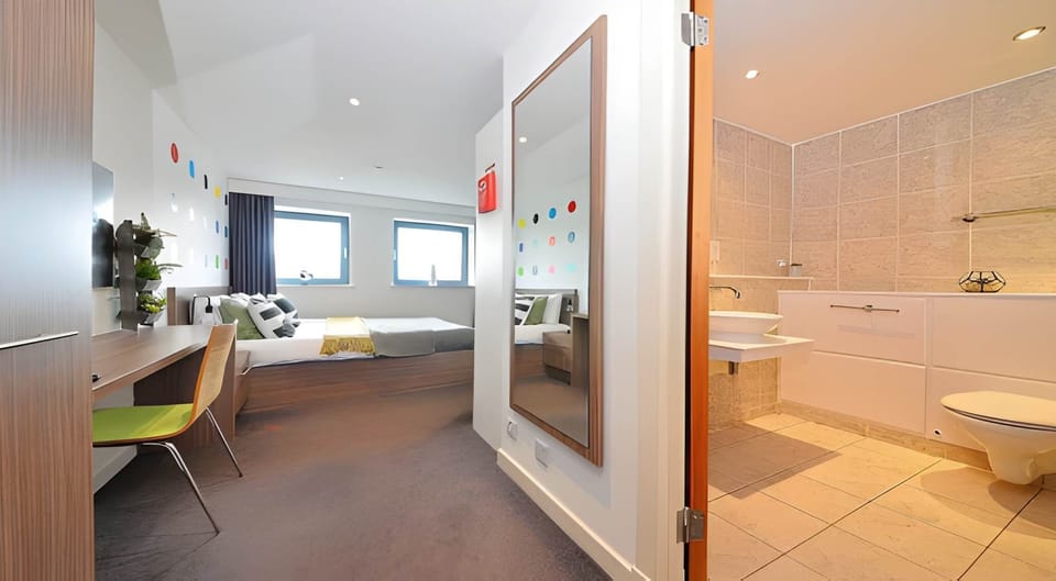 Studio, Non Smoking, Kitchenette | Blackout drapes, WiFi (free)