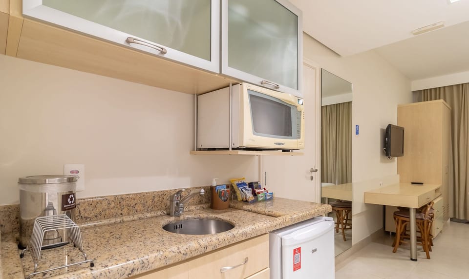 Basic Apartment | Private kitchen