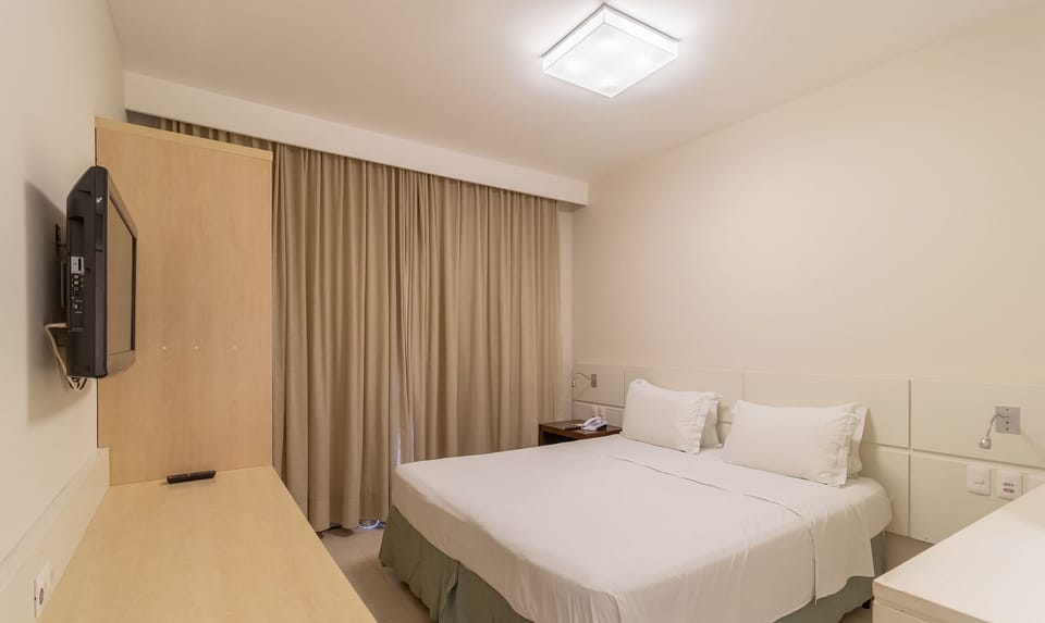 Oceanfront Resort at Jurere Beach Jbv165 Apartment in Florianopolis