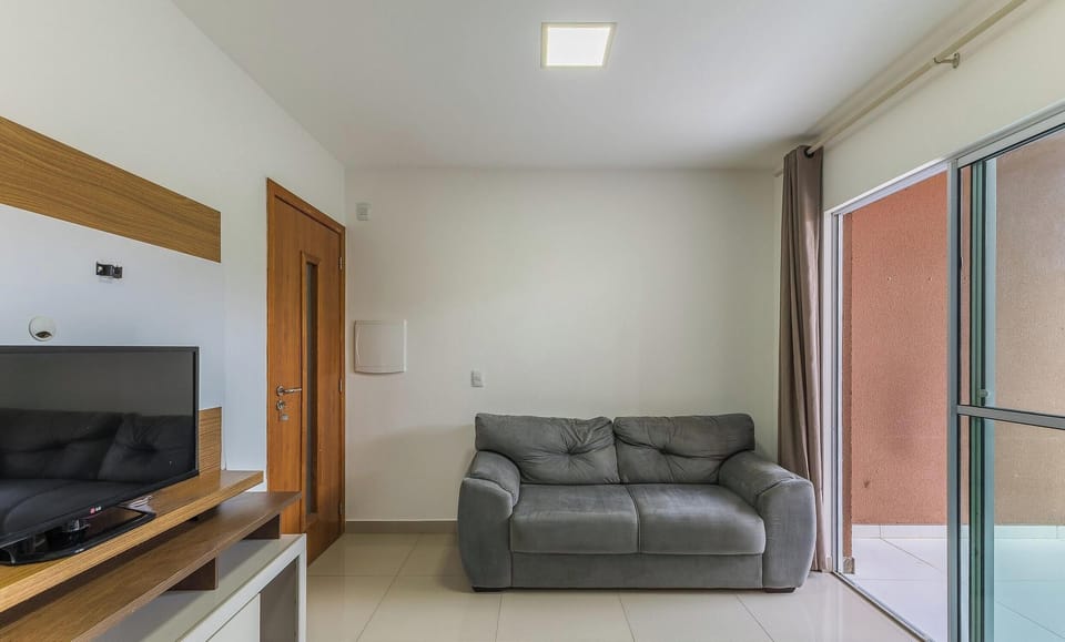 Basic Apartment | Living area | 40-inch TV with digital channels