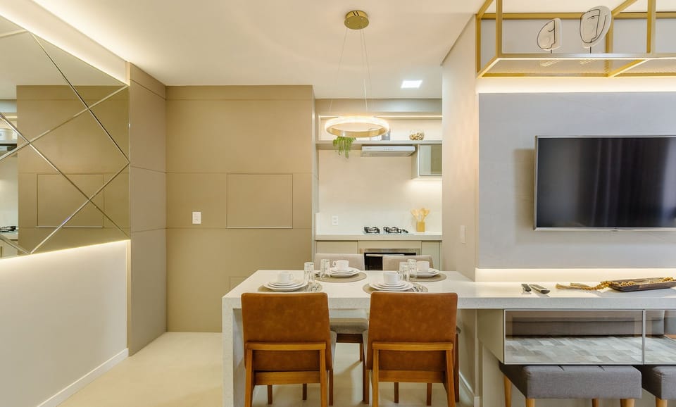 Basic Apartment | Dining