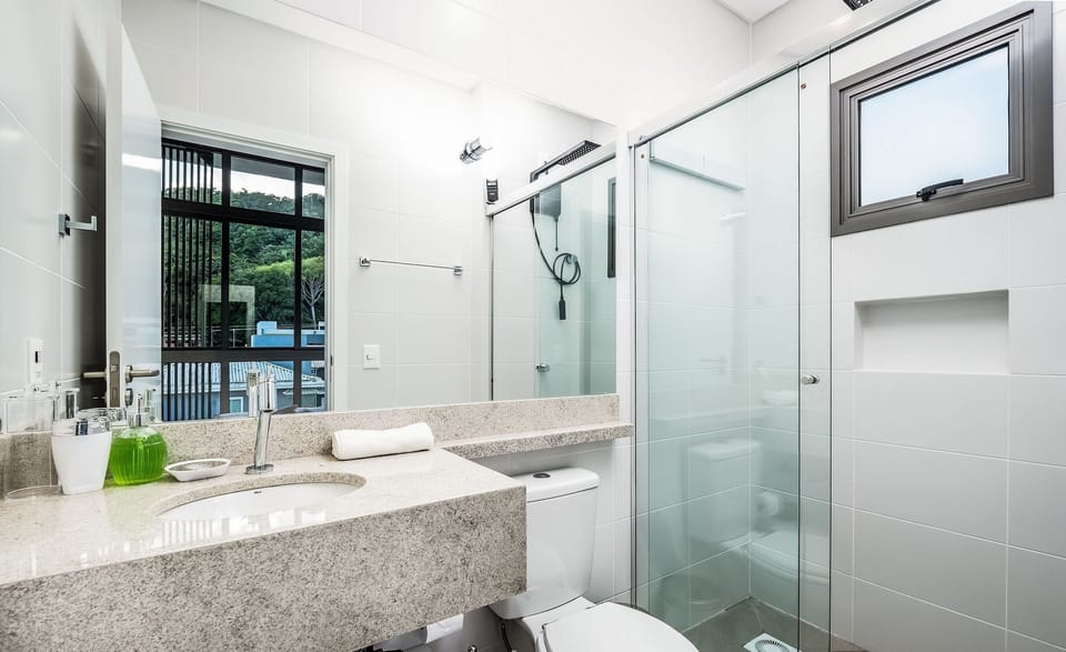 Comfortable Loft 750m From Canas Beach Tps312 Apartment in Florianopolis