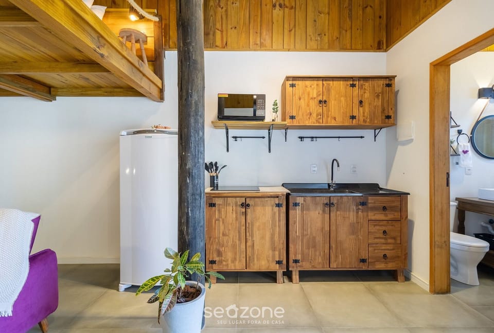 Rustic Loft w/ Patio+garden Near Beach Nde0002 Apartment in Florianopolis