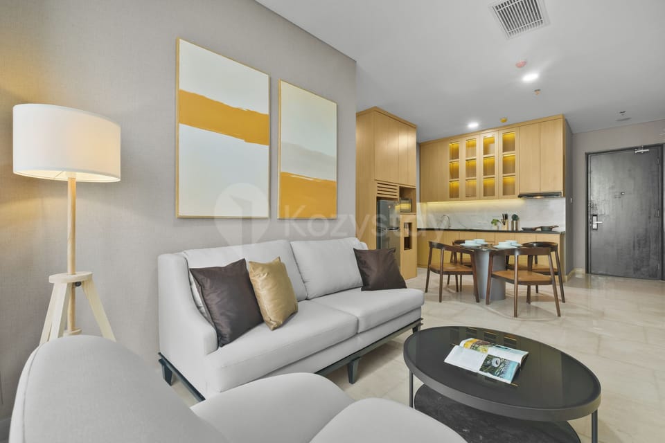 Apartment, 3 Bedrooms, City View | Living area | 43-inch Smart TV with cable channels, Netflix, streaming services
