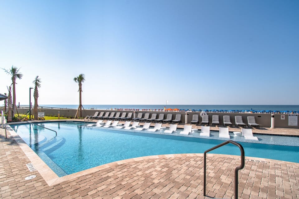 Condo, 3 Bedrooms | Pool | Indoor pool, outdoor pool