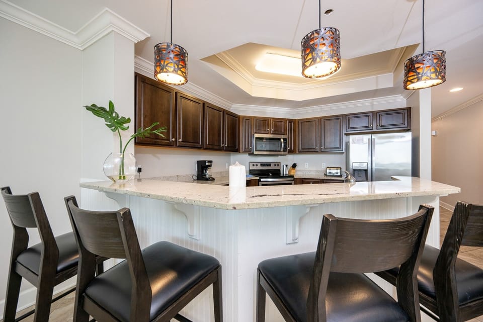 Condo, 3 Bedrooms | Private kitchen | Coffee/tea maker, fridge, oven