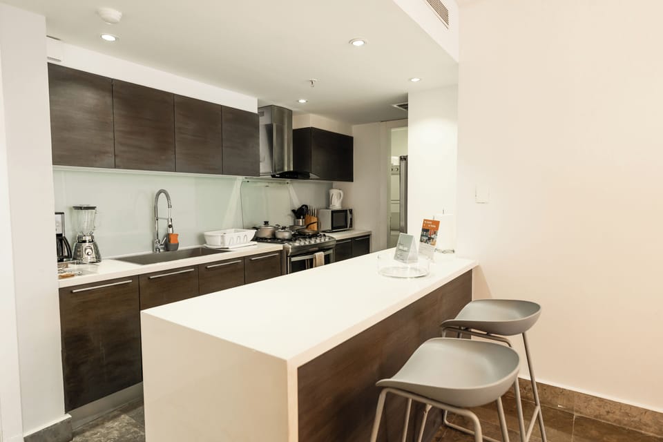 Oven, cookware/dishes/utensils