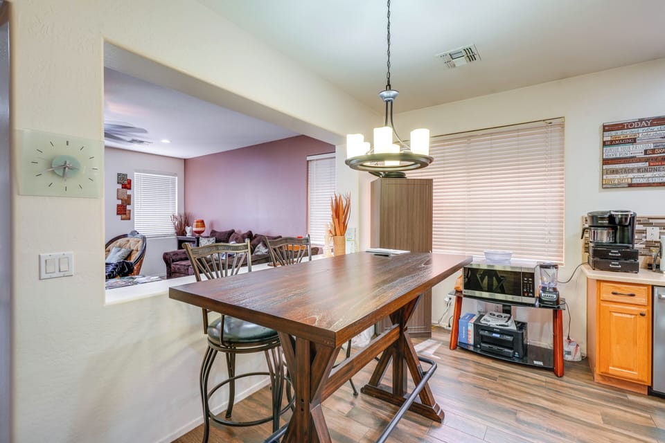 House (3 Bedrooms) | Interior