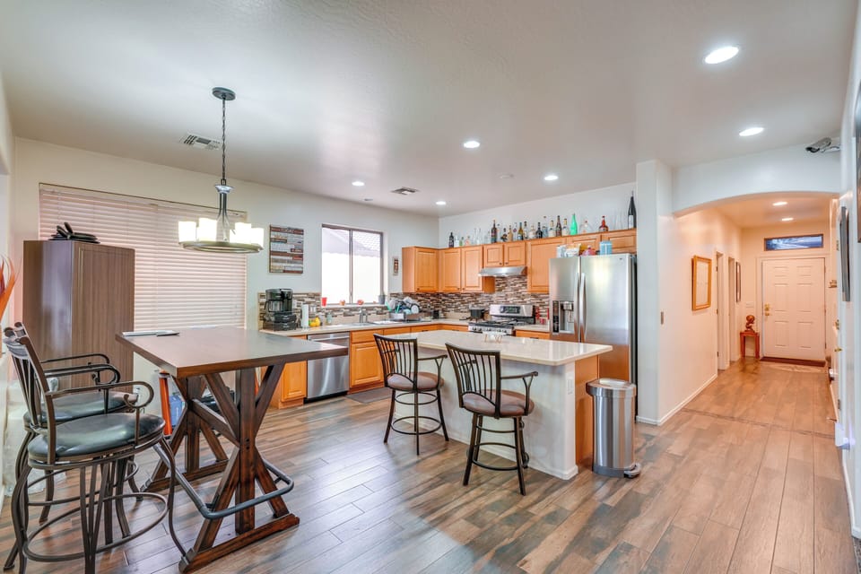 House (3 Bedrooms) | Interior