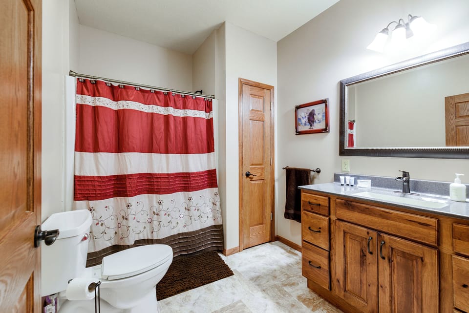 Bison Ranch Retreat: 8 Mi to Niobrara State Park Cottage in Nebraska