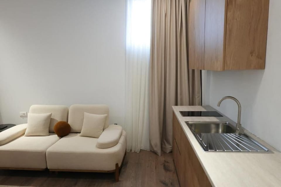 Deluxe Studio | Interior