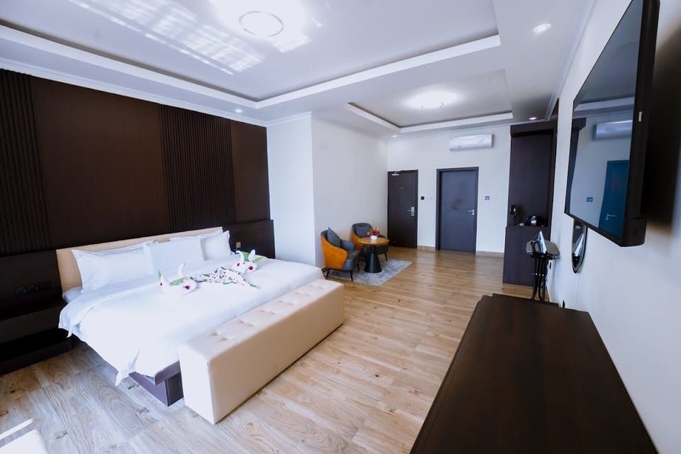 In-room safe, soundproofing, iron/ironing board (on request)