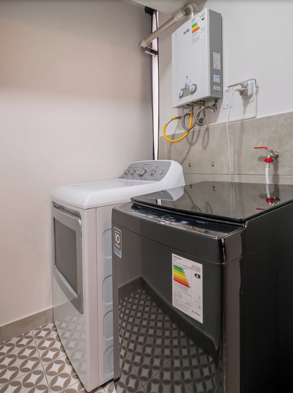 Apartment, City View | Laundry