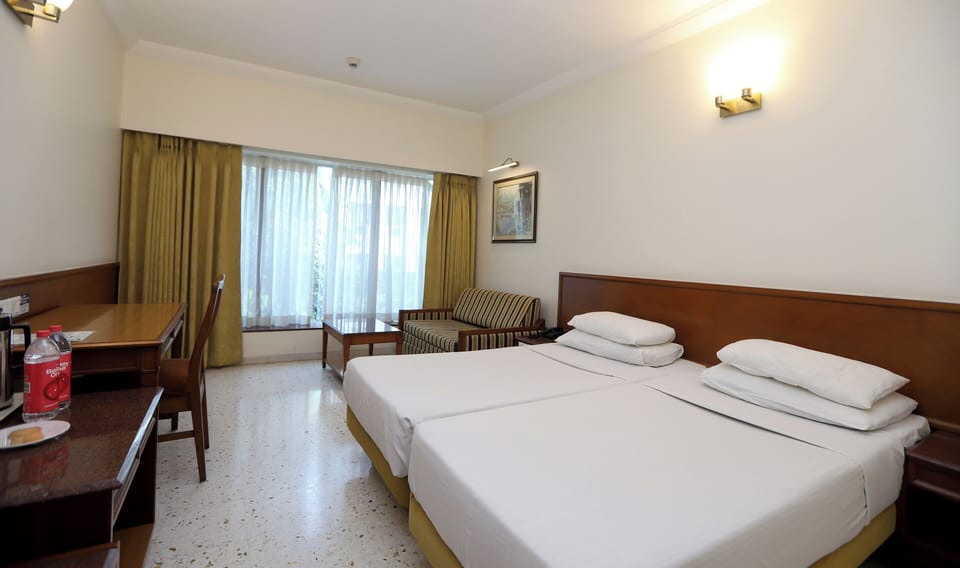 Double or Twin Room | In-room safe, desk, laptop workspace, WiFi (free)